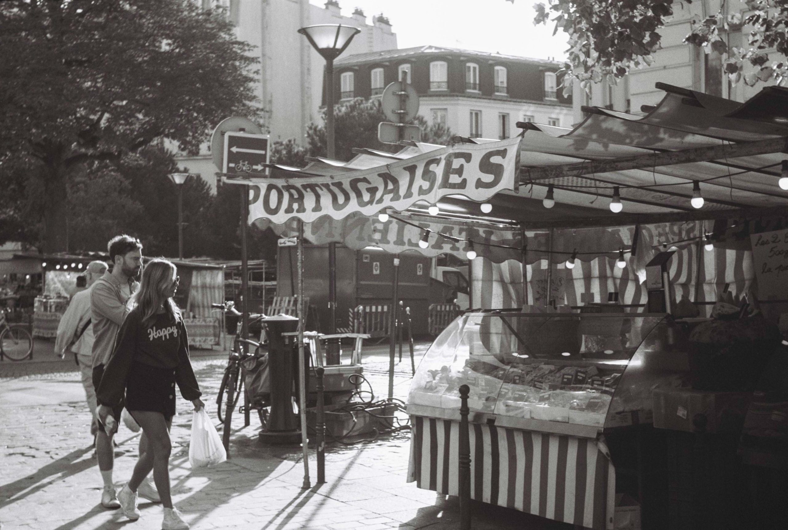 Des photos vintage du marché du dimanche place de la Réunion