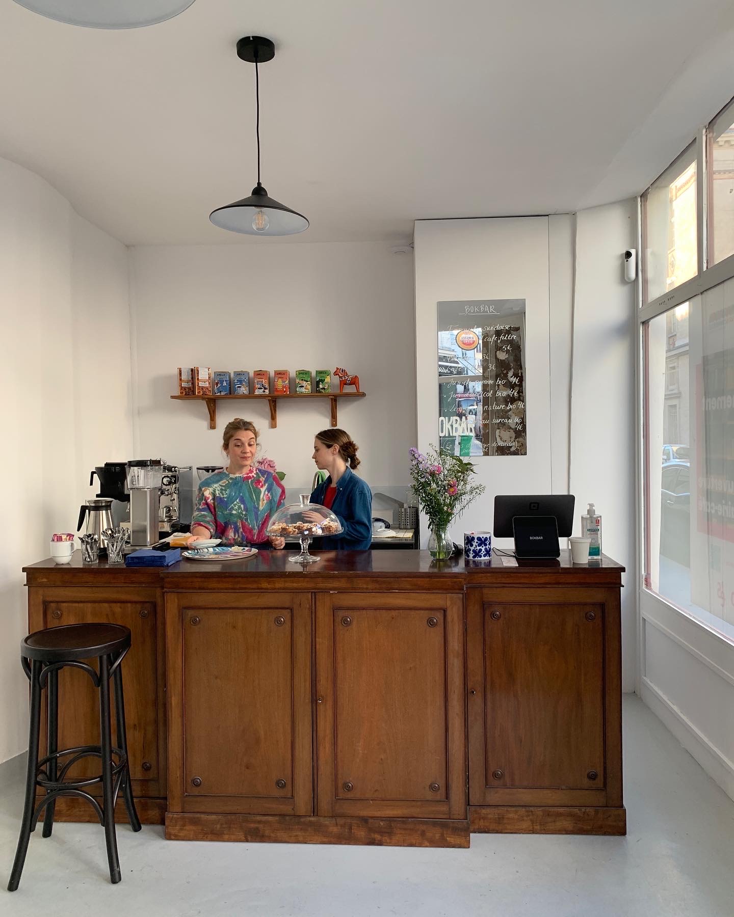 Bokbar : un café-librairie nordique s’ouvre à Belleville
