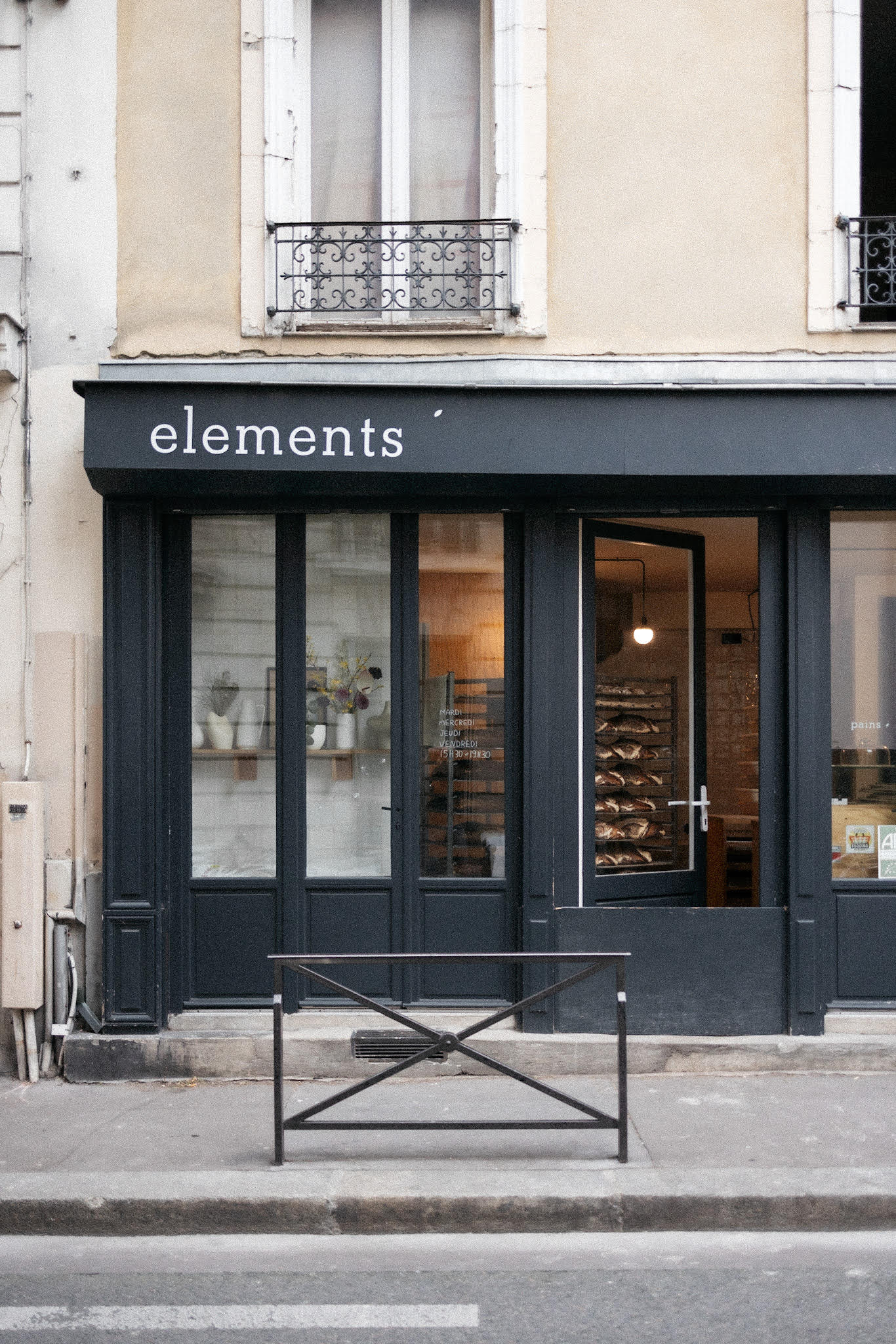 L’incroyable pain au levain de chez Elements, l’une des plus petites boulangeries de Paris