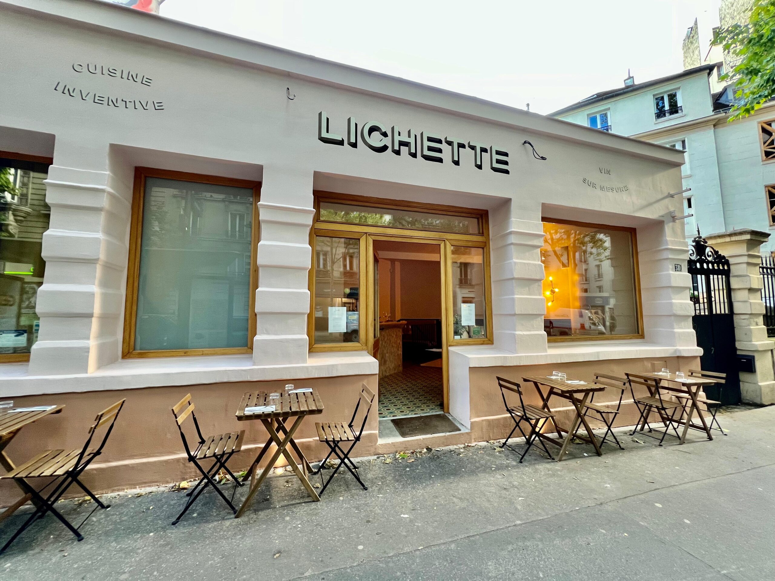 Lichette, un nouveau bistrot dans le quartier Jourdain… où l’on va choisir sa bouteille à la cave