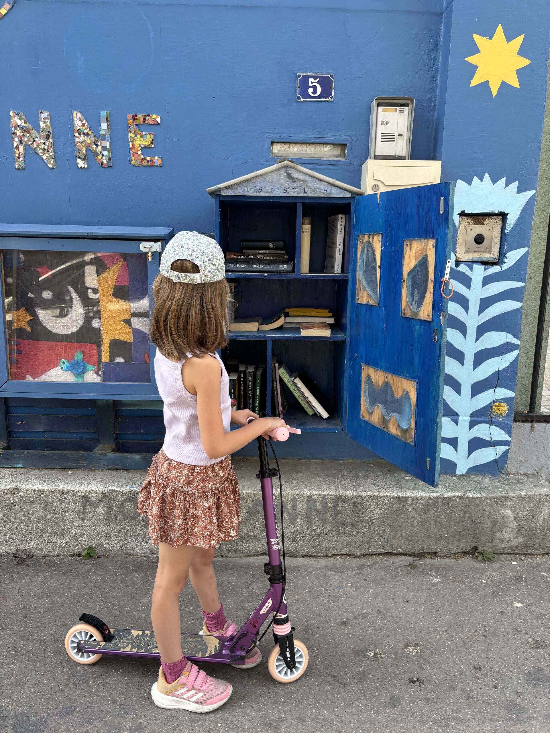 Boîtes à livres : où donner/récupérer des livres dans le 20e arrondissement ?